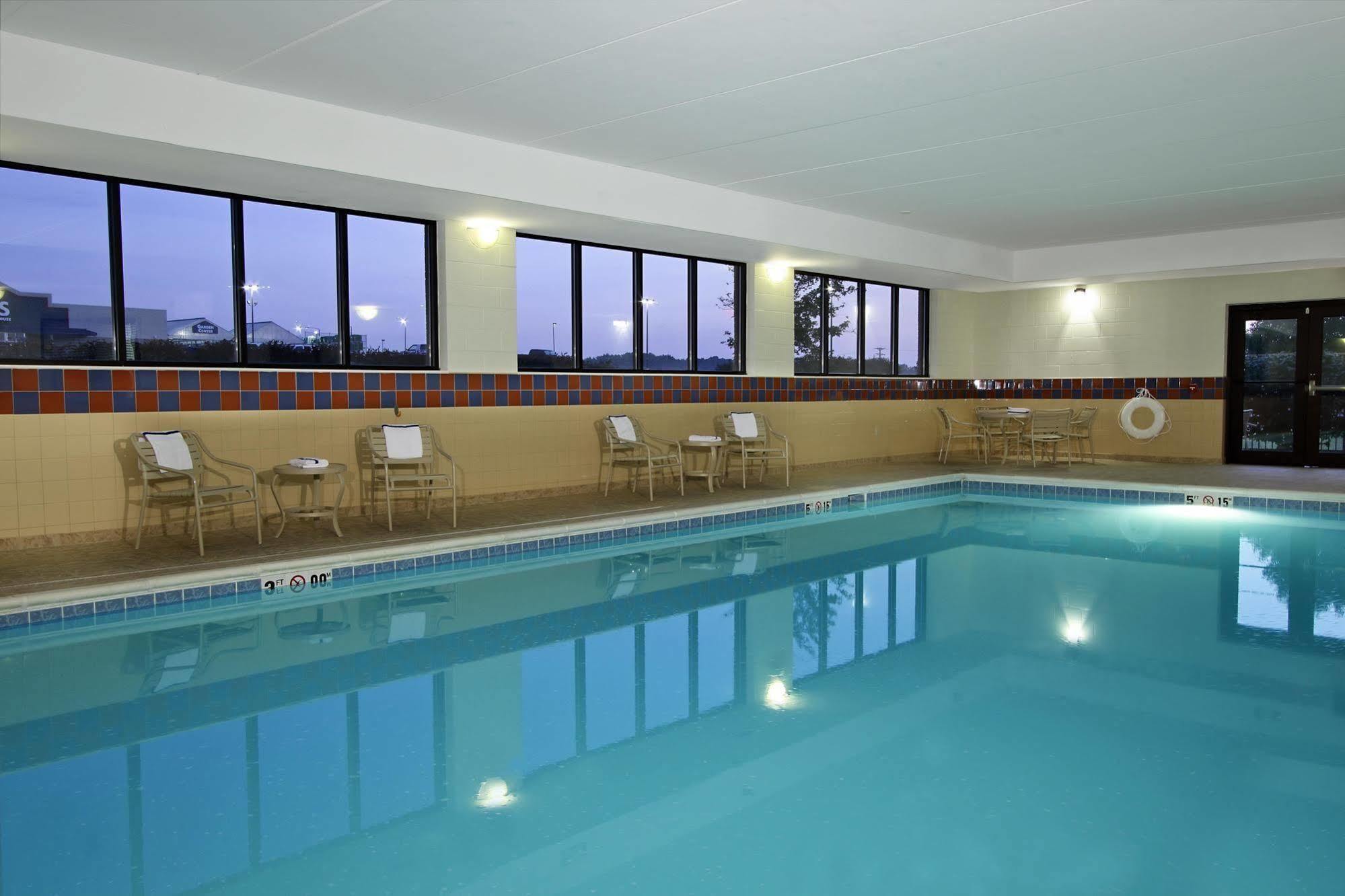 Hampton Inn & Suites Мюррей Екстер'єр фото